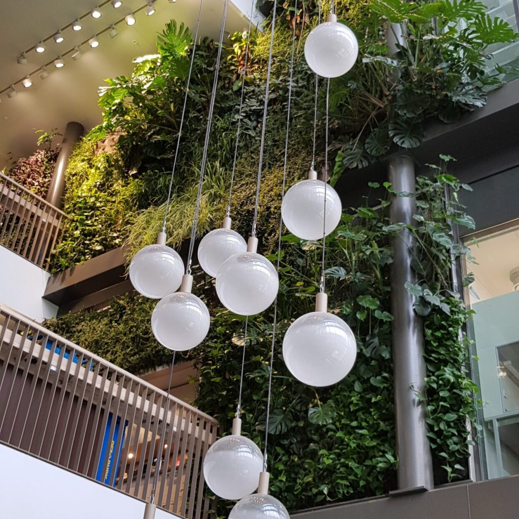 biomedicum-indoor-vertical-garden-stockholm-2020.11-greenworks