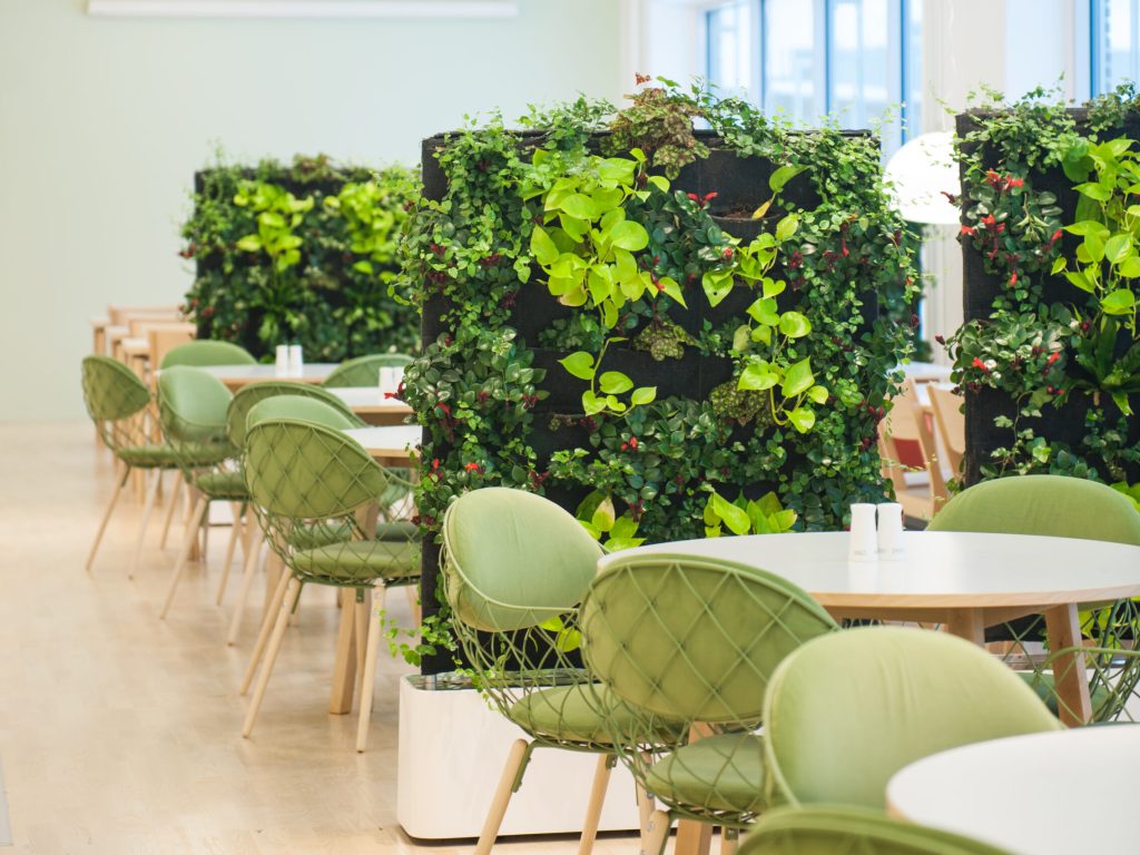 Moving Hedge Rumsavdelare Greenworks Produkter